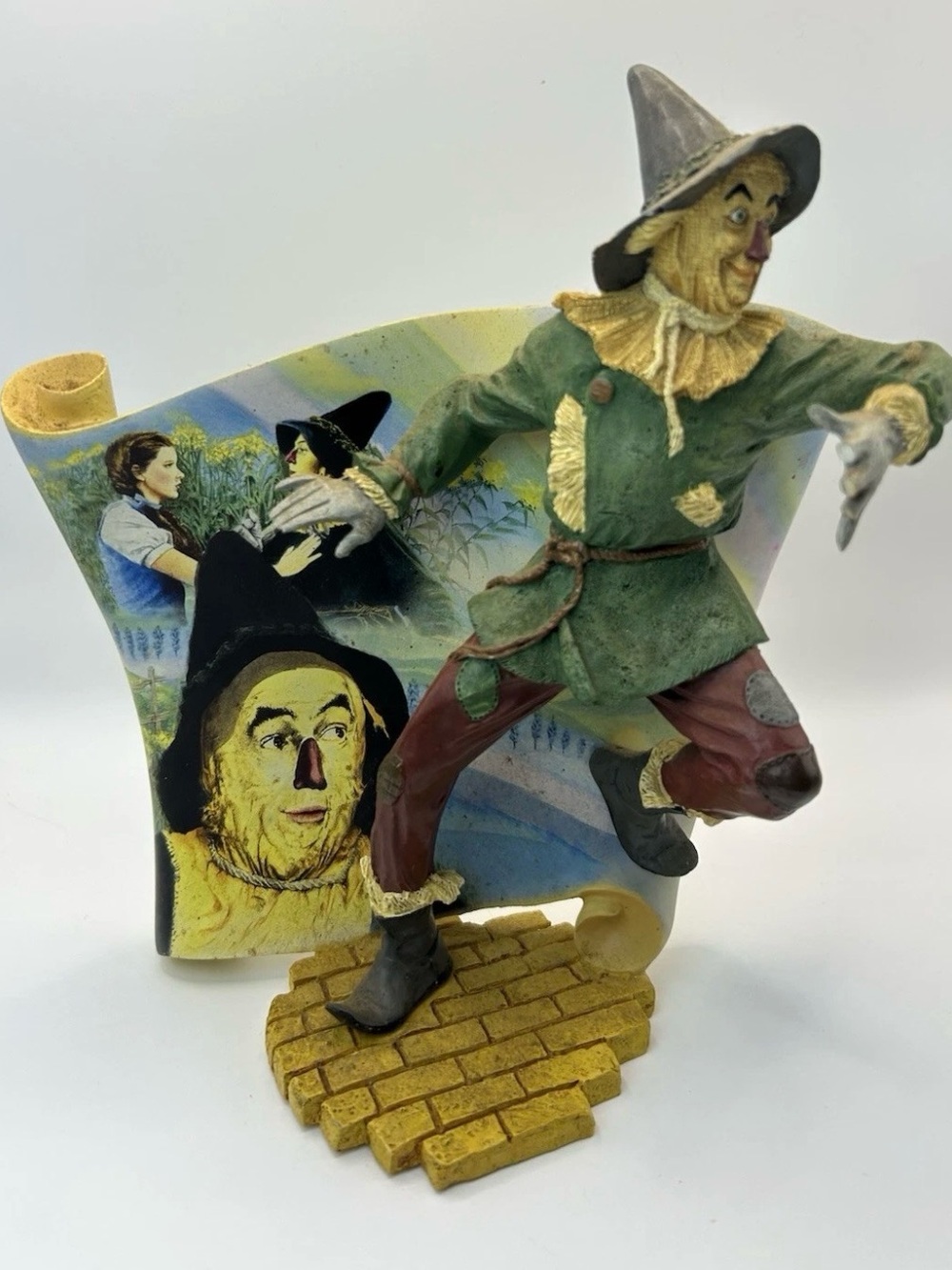 Wizard of Oz Scarecrow Resin Figurine Painted Finish Limited Edition w/ COA